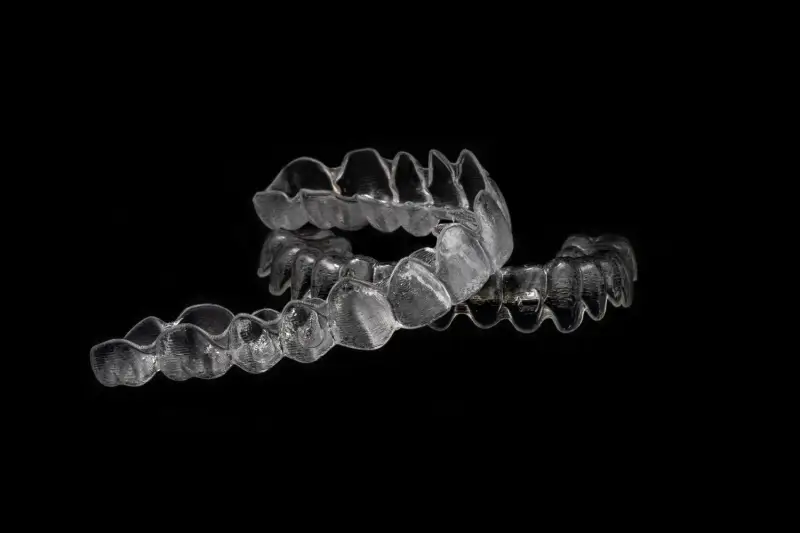 Zakończenie leczenia nakładkami Invisalign