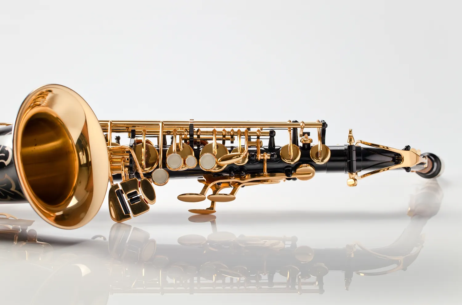 Jak ściszyć saksofon?